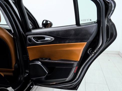 Used 2018 Alfa Romeo Giulia SPORT AWD DRIVER ASSIST DYNAMI image 44