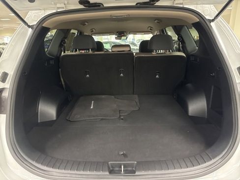 Used 2022 Hyundai Santa Fe SEL image 17