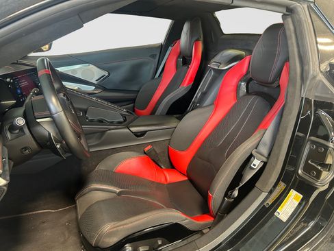 Used 2023 Chevrolet Corvette Stingray Premium Conv w/ Z51 Performance Package RWD image 12