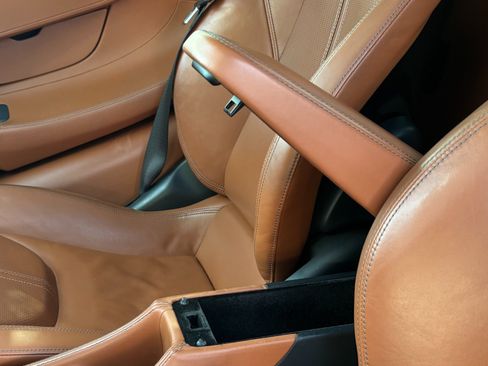 Used 2017 McLaren 570S RWD image 26