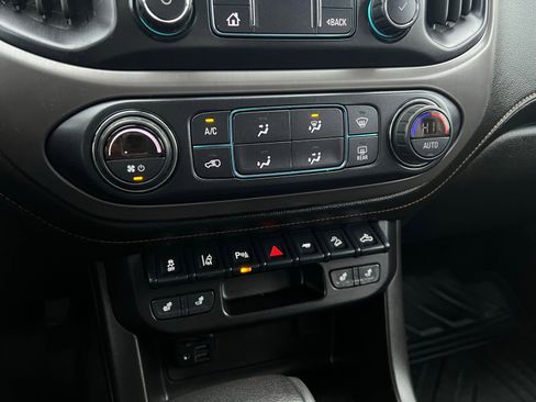 Used 2021 GMC Canyon AT4 image 14