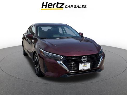 Used 2025 Nissan Sentra SV image 1