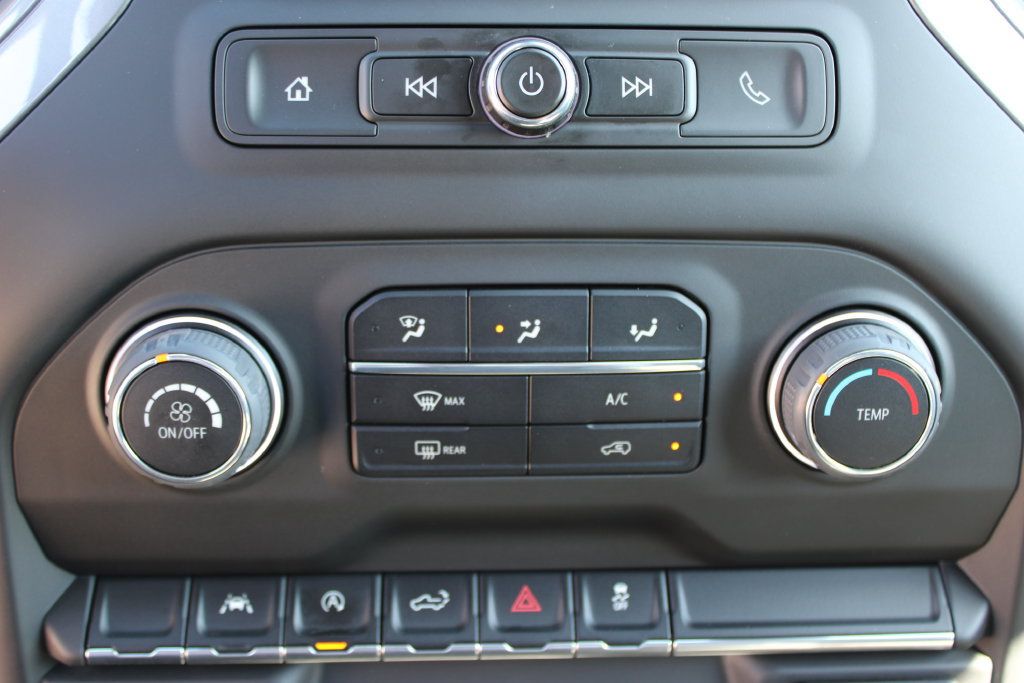 Used 2022 Chevrolet Silverado 1500 Custom w/ LPO, Dark Essentials Package AWD/4WD image 19