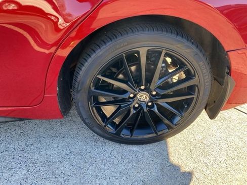 Used 2023 Toyota Camry XSE image 11