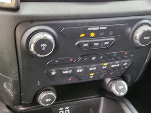 Certified 2021 Ford Ranger Lariat w/ Tremor Off-Road Package image 26