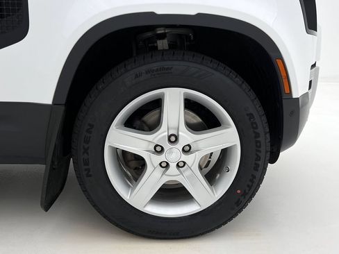 Used 2020 Land Rover Defender 110 S AWD/4WD image 29