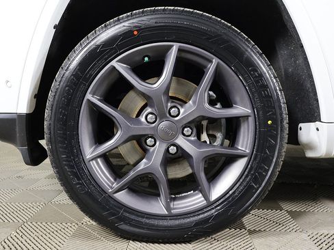 Used 2021 Jeep Grand Cherokee Limited w/ Quick Order Package 2GK 80th image 18