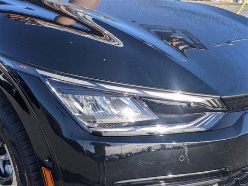 Used 2022 Kia EV6 GT-Line w/ GT-Line Suede Seat Package image 9