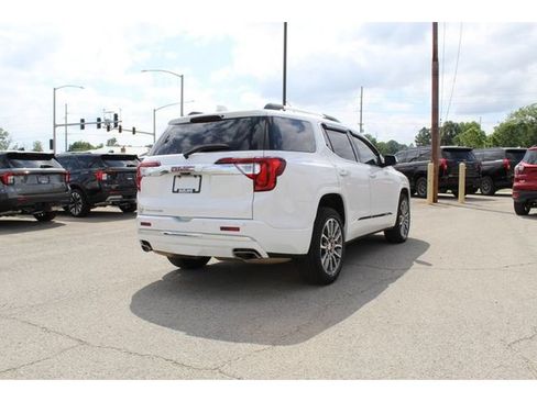 Used 2021 GMC Acadia Denali w/ Denali Technology Package FWD image 5
