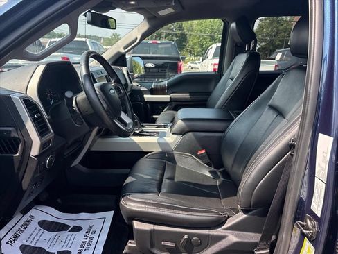 Used 2019 Ford F150 Lariat w/ Equipment Group 502A Luxury AWD/4WD image 24