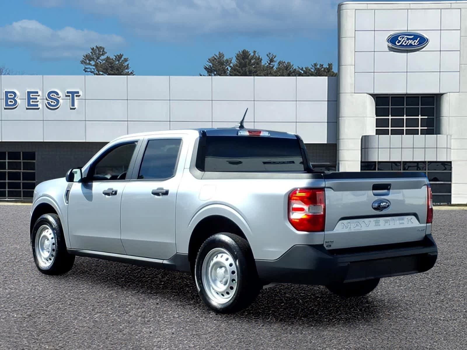 Used 2023 Ford Maverick XL w/ Equipment Group 100A Standard AWD/4WD image 4
