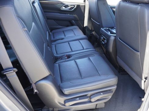 Used 2022 Chevrolet Tahoe Z71 w/ Z71 Off-Road Package image 35