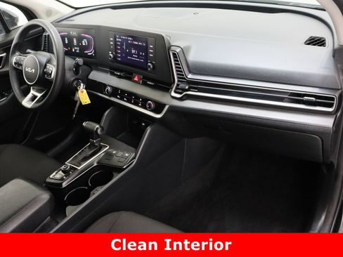 Used 2024 Kia Sportage LX image 34