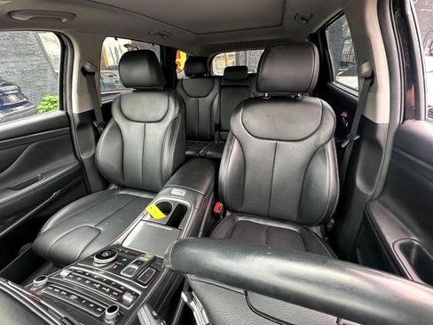Used 2023 Hyundai Santa Fe SEL w/ Premium Package FWD image 23