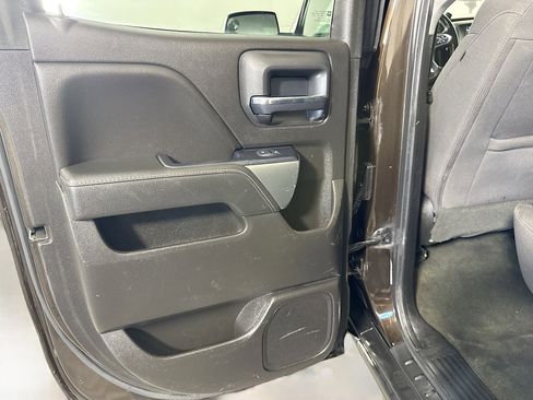 Used 2018 Chevrolet Silverado 1500 LT w/ All Star Edition image 25