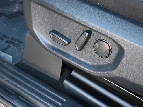 New 2025 Ford Ranger XLT w/ Equipment Group 301A High image 33