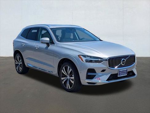 Used 2023 Volvo XC60 T8 Plus AWD/4WD image 6