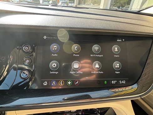 Used 2022 Buick Envision Essence w/ Safety Package image 21