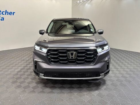 Certified 2025 Honda Pilot EX-L image 8