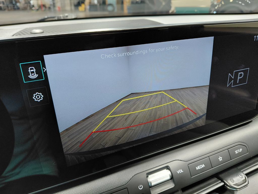 Used 2025 Kia K4 FWD image 5