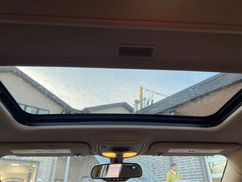 Used 2009 Chevrolet Malibu LTZ w/ HFV6 Engine Package image 21