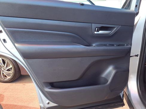 Used 2025 Toyota Grand Highlander AWD image 19