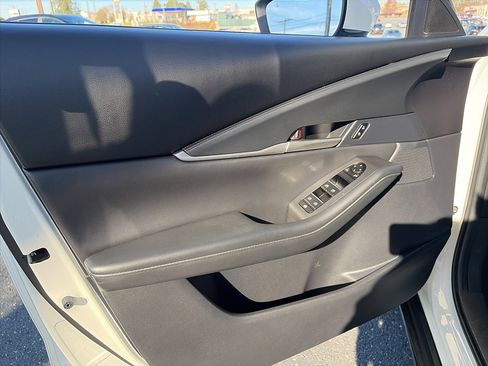 Used 2021 MAZDA CX-30 AWD 2.5 S w/ Select Package image 14