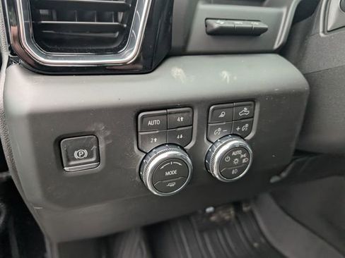 New 2026 GMC Sierra 3500 Denali w/ Denali Reserve Package image 17