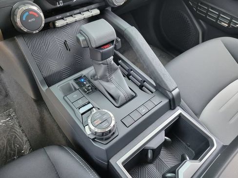 New 2026 Toyota Tacoma TRD Off-Road AWD/4WD image 15