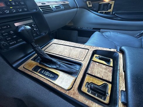 Used 1996 Chevrolet Corvette Coupe image 16