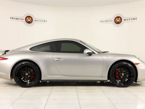 Used 2013 Porsche 911 Carrera 4S AWD/4WD image 2