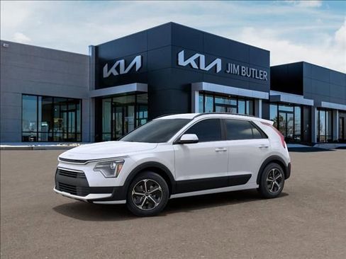 New 2026 Kia Niro LX FWD image 3