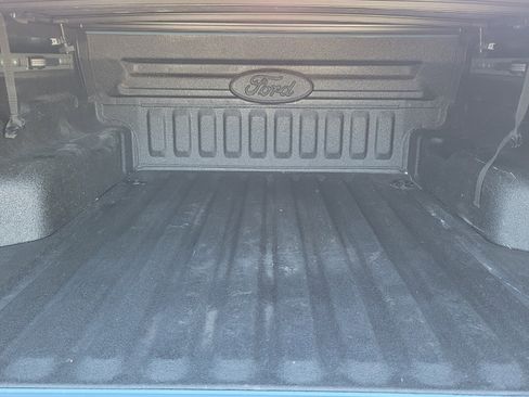 Used 2023 Ford Maverick XLT image 14