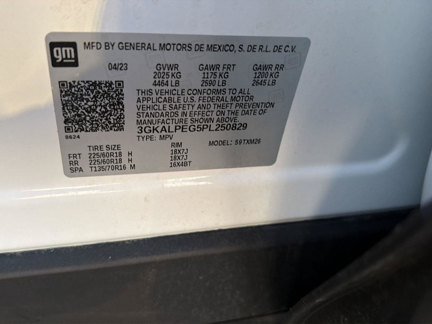 Used 2023 GMC Terrain SLT FWD image 43