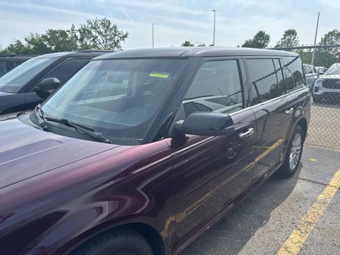 Used 2019 Ford Flex SEL w/ Equipment Group 202A AWD/4WD image 28