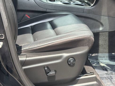 Used 2020 Jeep Grand Cherokee Limited AWD/4WD image 14