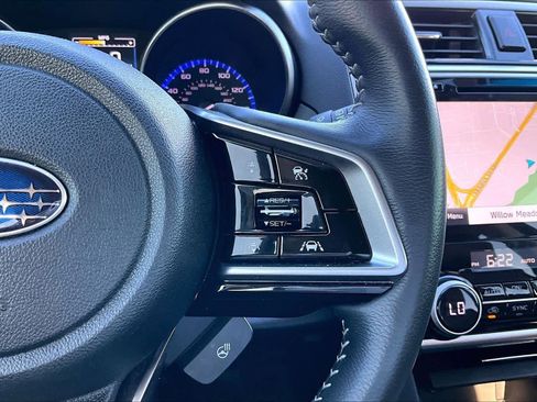 Used 2018 Subaru Outback 3.6R Touring AWD/4WD image 48