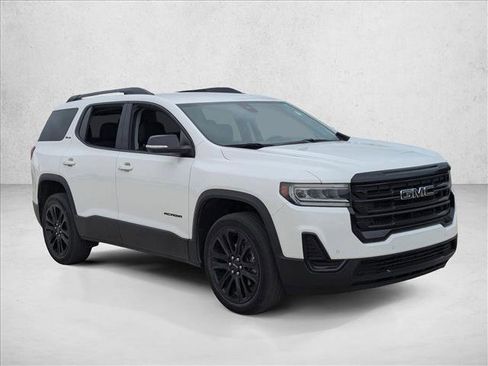 Used 2023 GMC Acadia SLE w/ Driver Convenience Package image 3