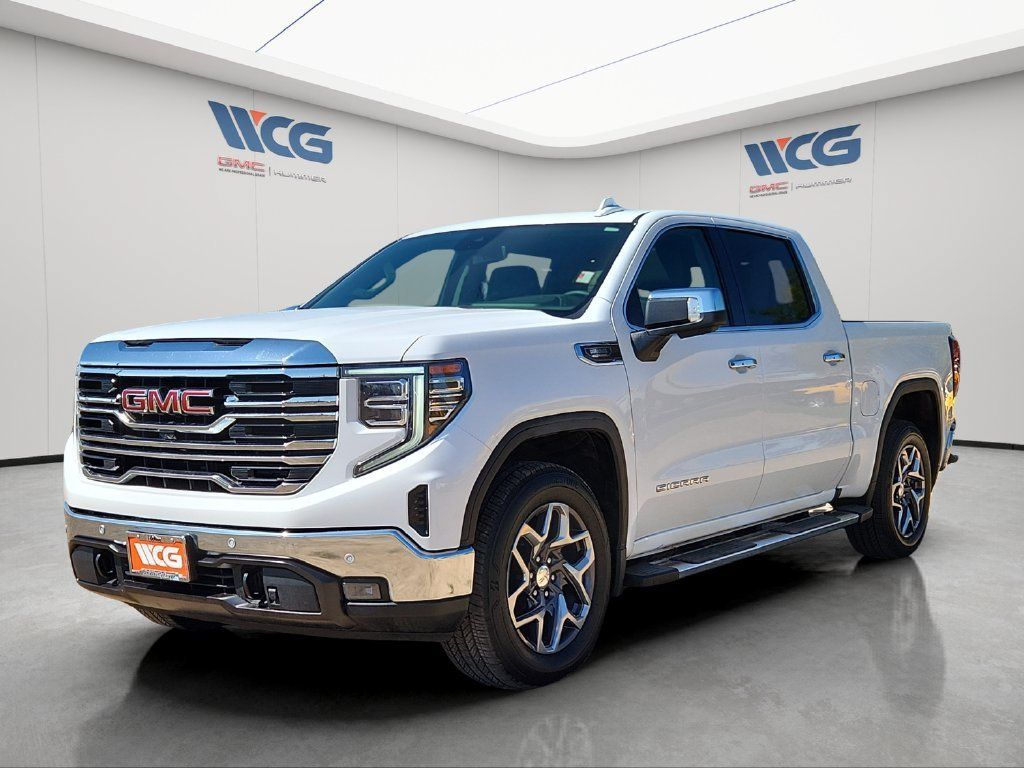 Used 2025 GMC Sierra 1500 SLT w/ SLT Premium Plus Package AWD/4WD image 5