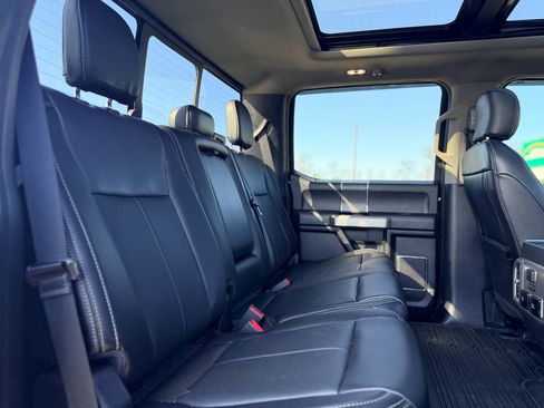 Used 2020 Ford F350 Lariat image 38