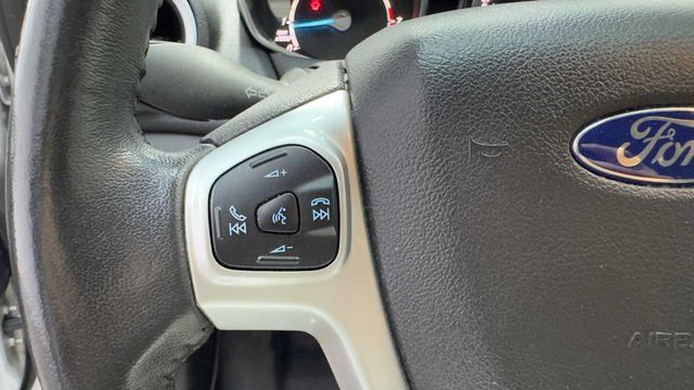 Used 2015 Ford Fiesta SE FWD image 26