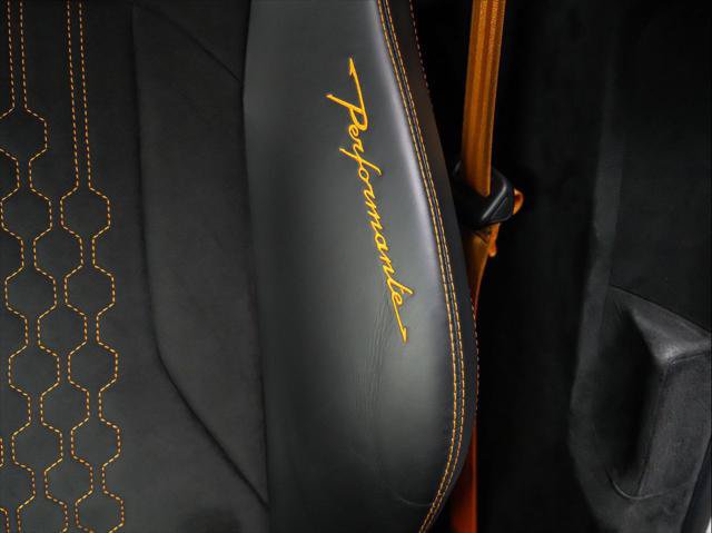 Used 2024 Lamborghini Urus Performante AWD/4WD image 22