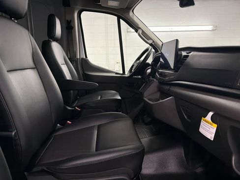 New 2026 Ford Transit 250 148 Medium Roof RWD image 27