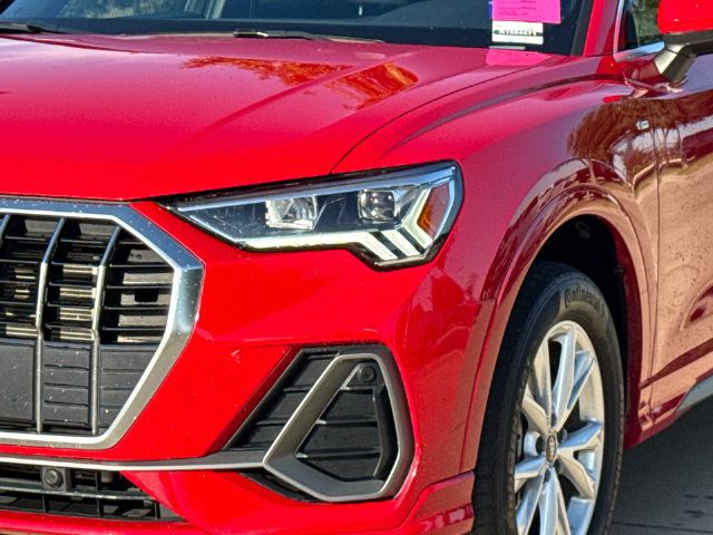 Used 2024 Audi Q3 2.0T Premium AWD/4WD image 8