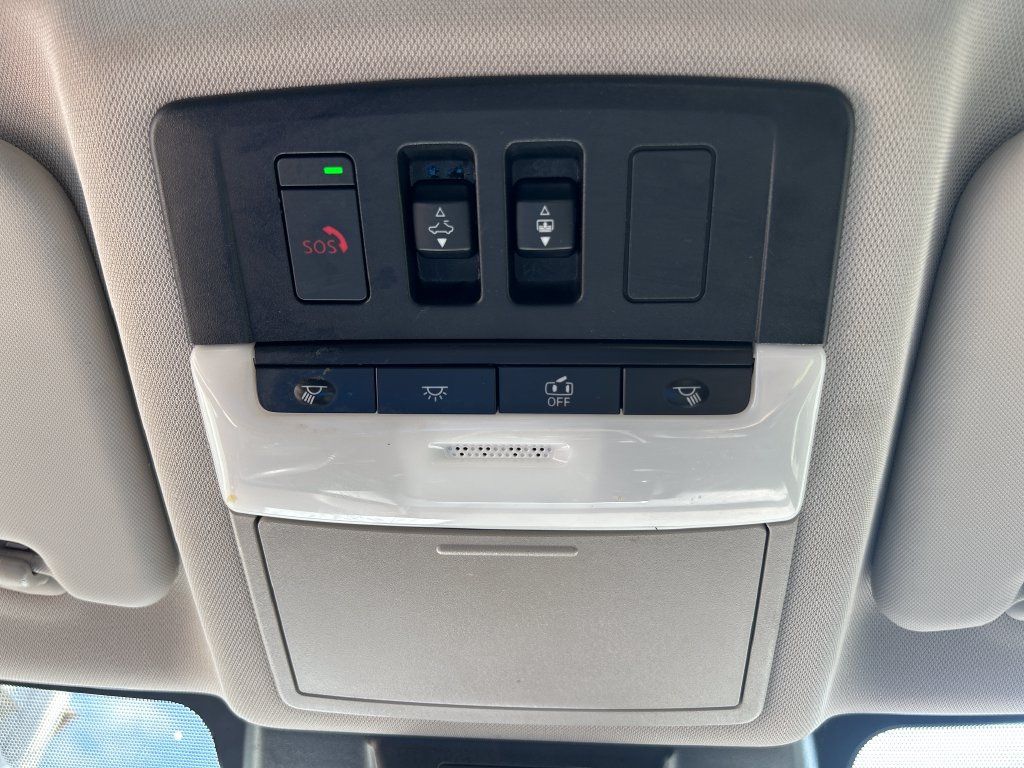 Used 2023 Nissan Rogue SV w/ SV Premium B Package FWD image 20
