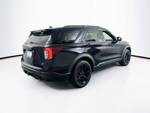 Used 2022 Ford Explorer ST w/ Equipment Group 401A image 5