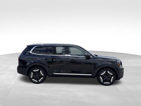 Used 2025 Kia Telluride EX w/ EX Captain's Chair Package AWD/4WD image 6