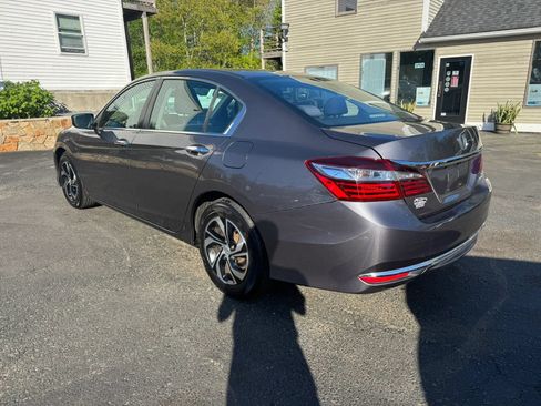 Used 2016 Honda Accord LX image 5