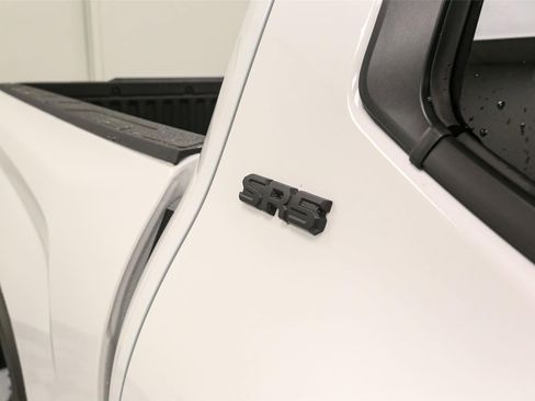 New 2026 Toyota Tundra SR5 image 8