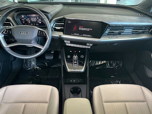 Certified 2023 Audi Q4 e-tron Prestige w/ Black Optic Package image 13